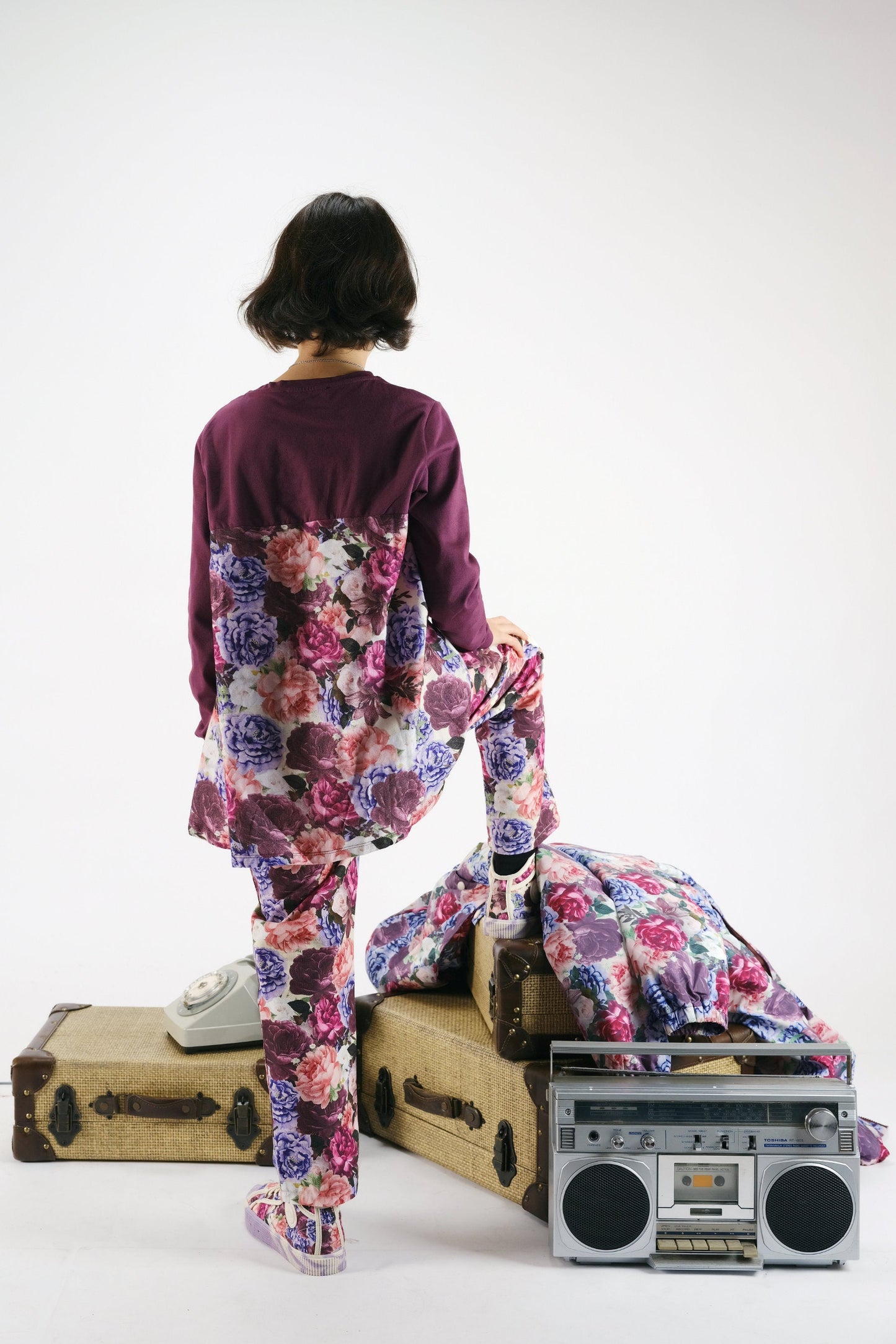 TUNIC Isadora Wallpaper