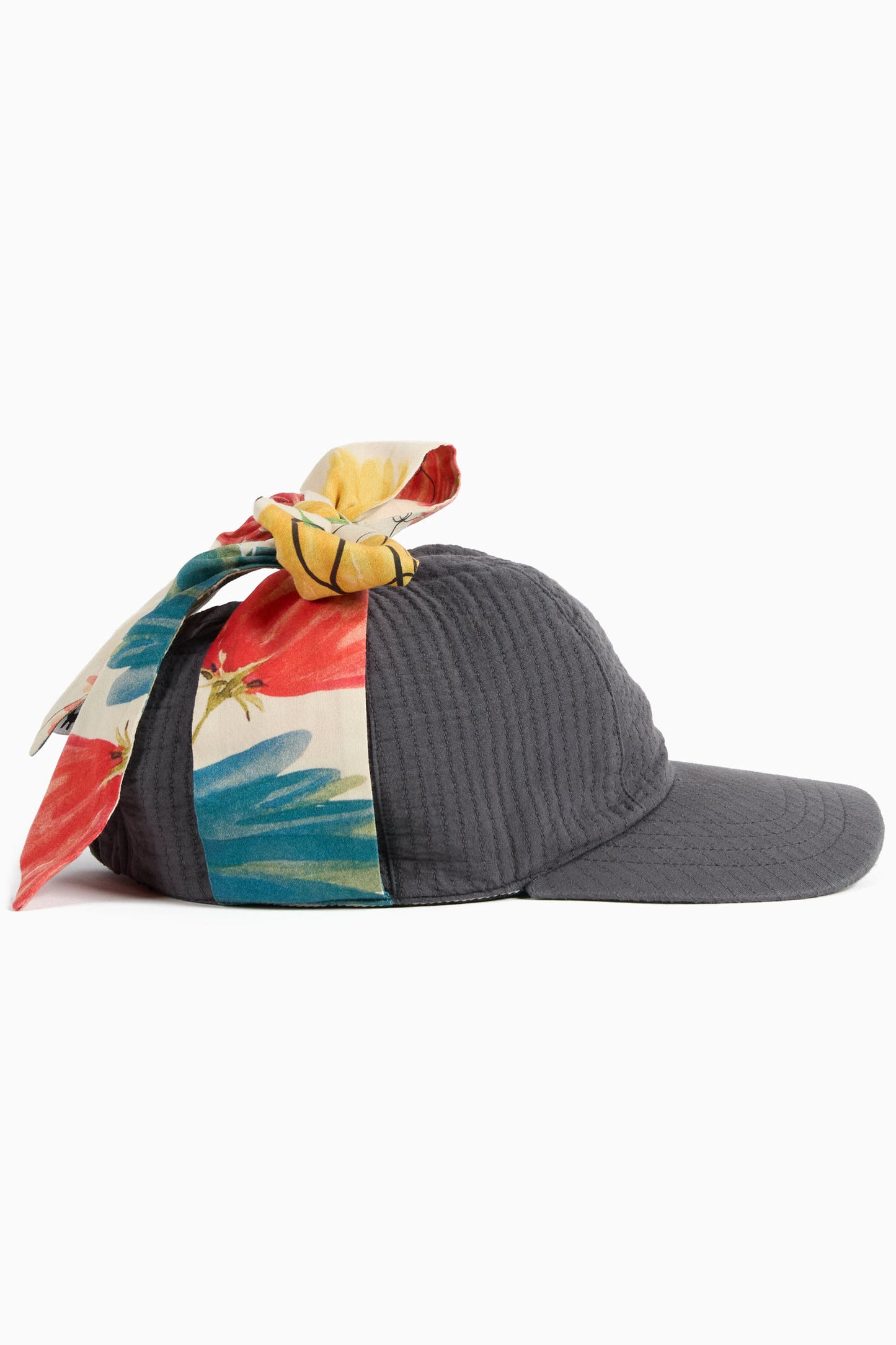 HAT Ivone Graphite