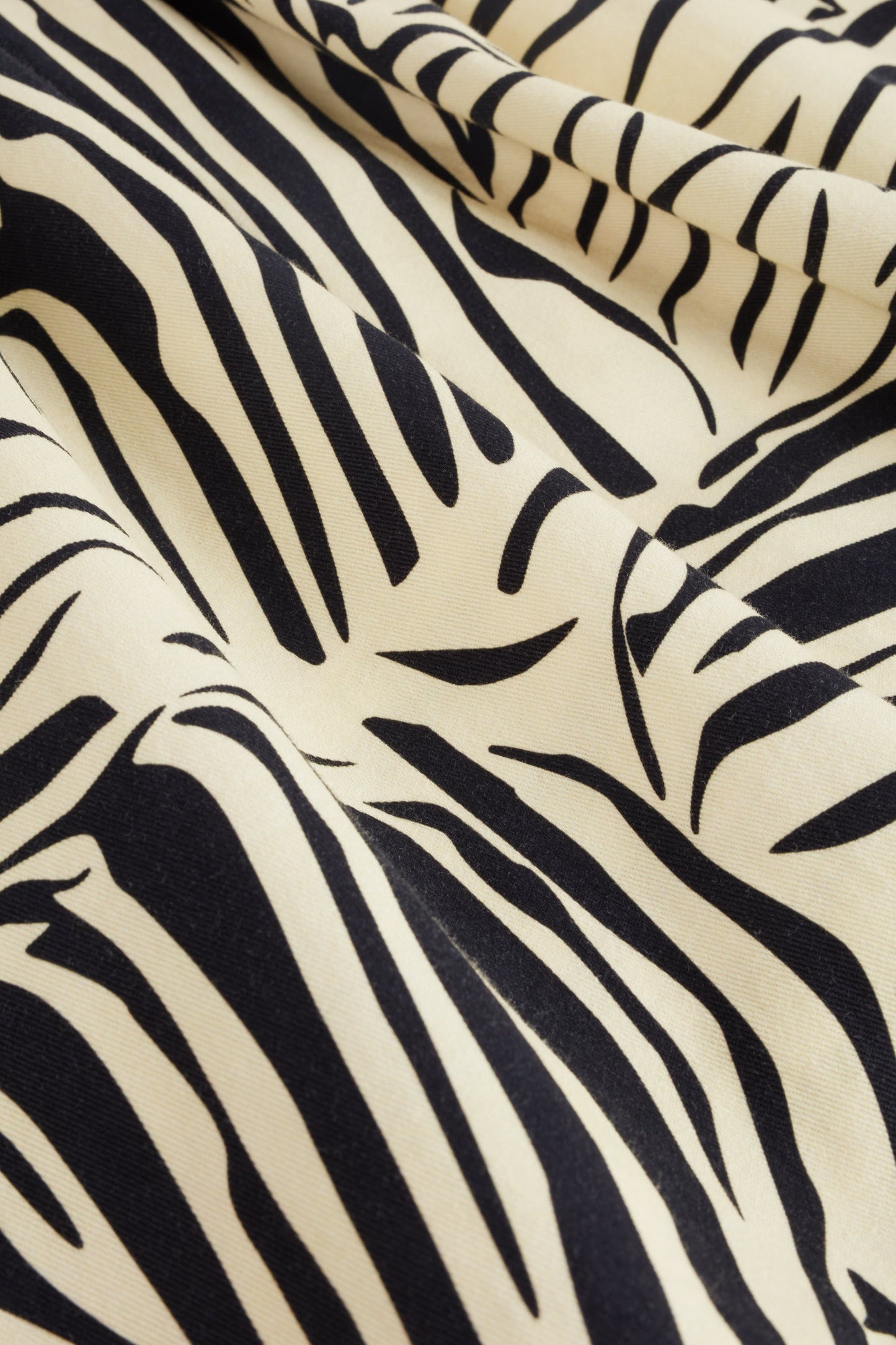 Silvina Zebra Black