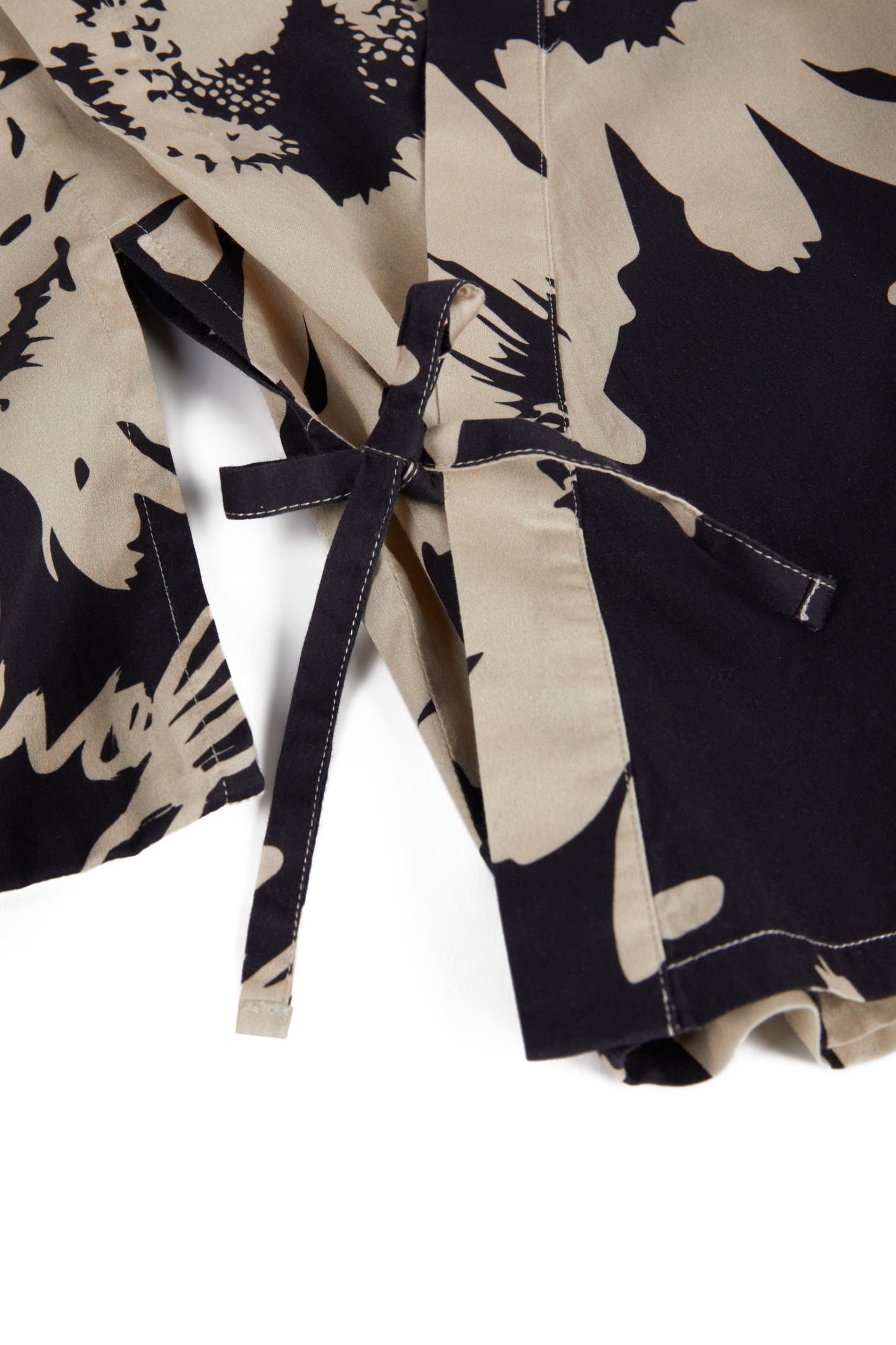 Yukata Botanical Black